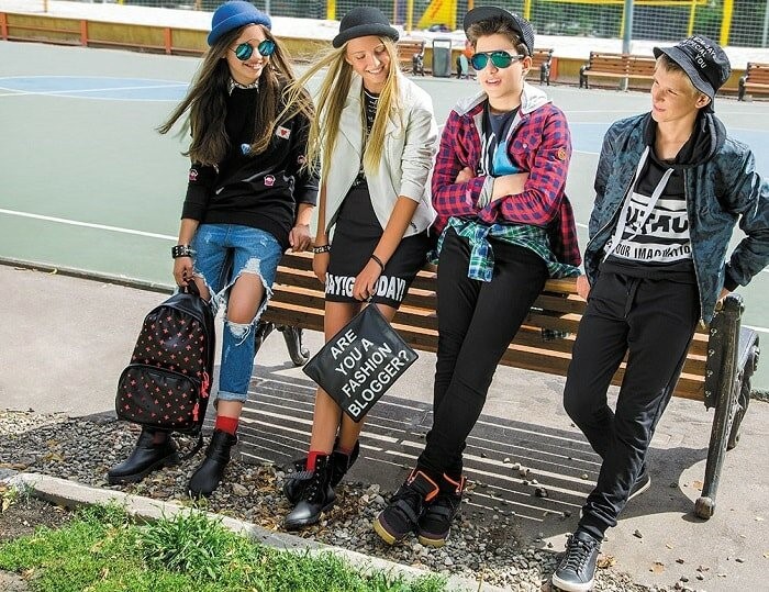 8 трендов подростковой моды, которые раздражают взрослых: на стыке моды и психологии