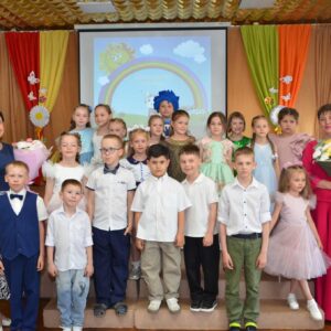 Выпускной вечер в детском объединении "Знайка"