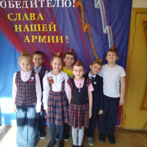 Тематические занятия в детском объединении "Аленький цветочек"