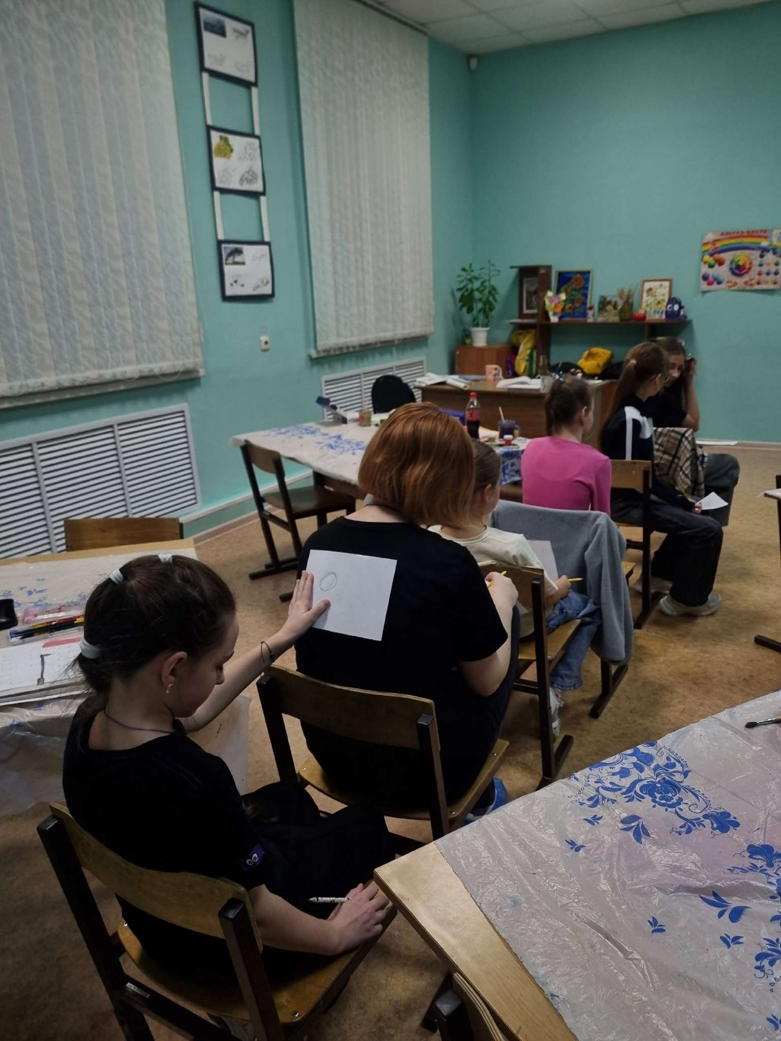 Занятия в детском объединении «Палитра творчества»