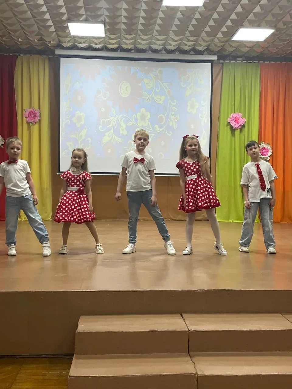 Праздничный концерт, посвященный Дню Матери