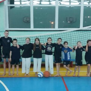 Новогодние спортивные игры в детском объединении «Тайфун» Новогодние спортивные игры в детском объединении «Тайфун»