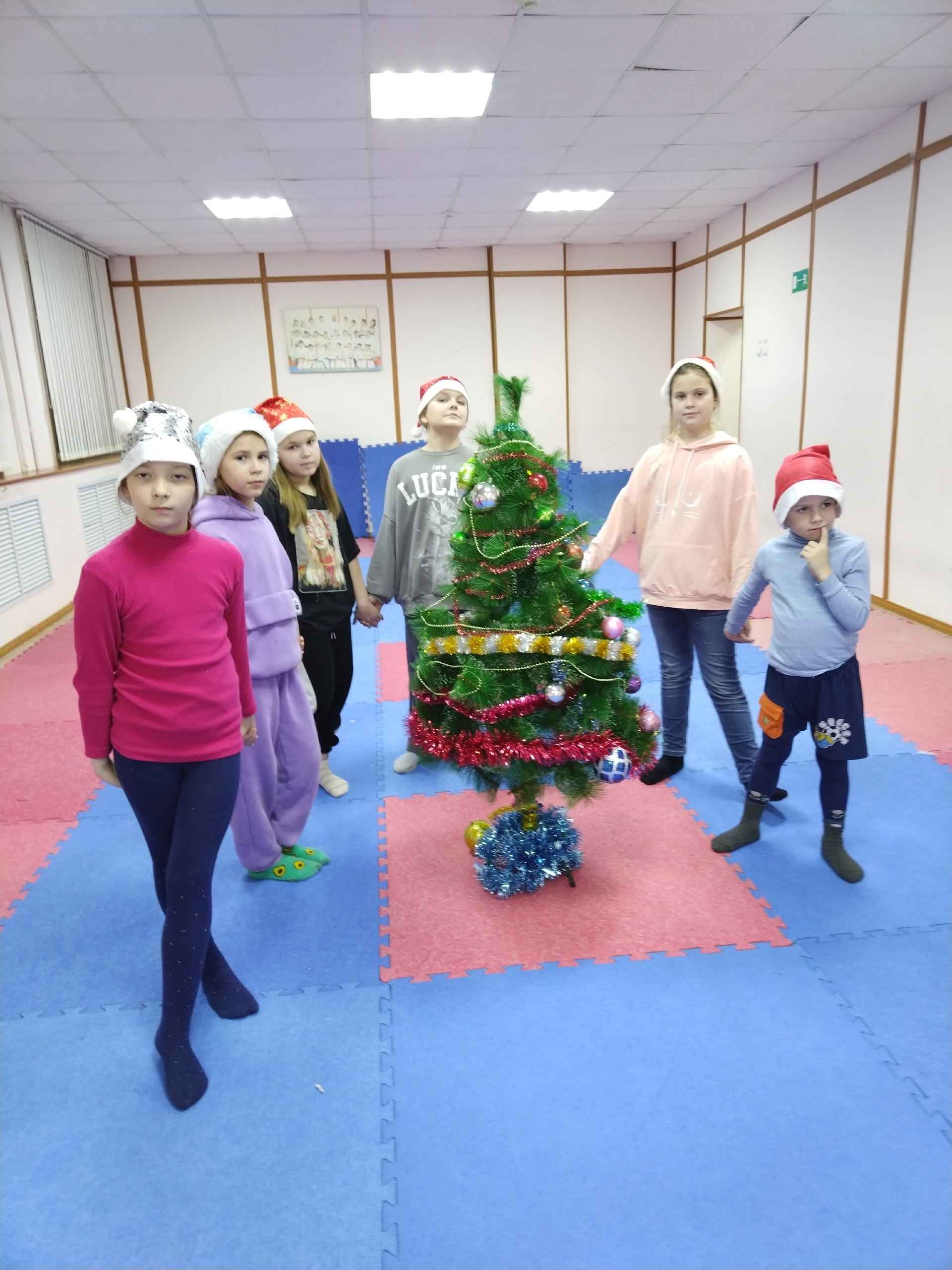 «Новогодний калейдоскоп» в детском объединении «Аленький цветочек»