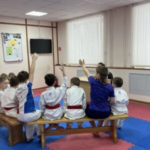 Интеллектуальная викторина «Как наука помогает нам в жизни» Интеллектуальная викторина «Как наука помогает нам в жизни»