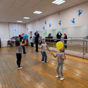 Танцевальная игротека «Весенняя капель»