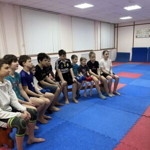 Учащиеся подросткового клуба «Искра» посмотрел фильм «809, или Один день из жизни Вовки»