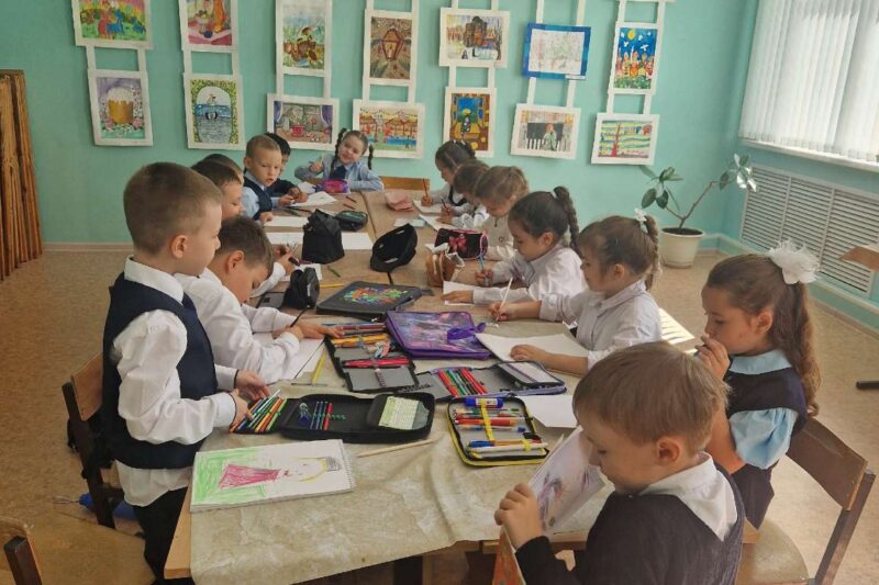 От грозных стражей до модников в шляпах